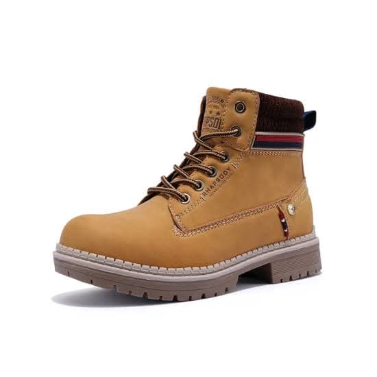 Men's Wheat Tan Classic Lace-Up Ankle Boots