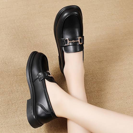 Women's Black Bow Embellished Platform Wedge Loafers thumbnail 2